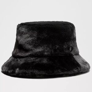 LULULEMON Plush Fleece Bucket Hat
